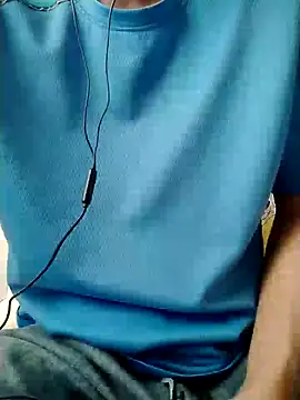 Snapshot of YAY-1 chatting on February 9, 2025, 2:06 am YAY-1 online show from February 9, 2025, 2:06 am