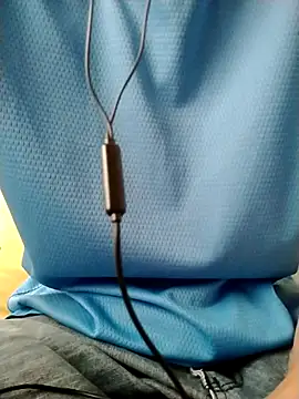 Snapshot of YAY-1 chatting on February 19, 2025, 2:55 am YAY-1 online show from February 19, 2025, 2:55 am