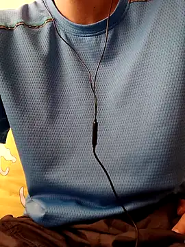 Snapshot of YAY-1 chatting on February 28, 2025, 8:42 am YAY-1 online show from February 28, 2025, 8:42 am