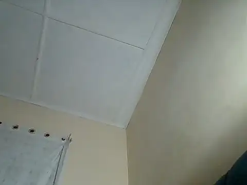 awino001 online show from December 20, 2025, 10:39 pm