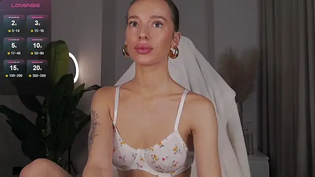 1Mercedes online show from December 6, 2024, 12:16 pm