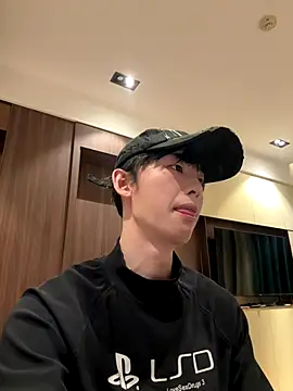 1a1a1alll online show from September 25, 2025, 2:54 pm