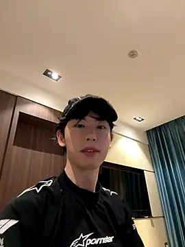 1a1a1alll online show from November 4, 2025, 2:49 pm