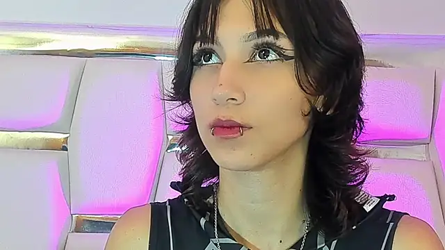 Naomi-Haruno online show from February 11, 2025, 11:10 am