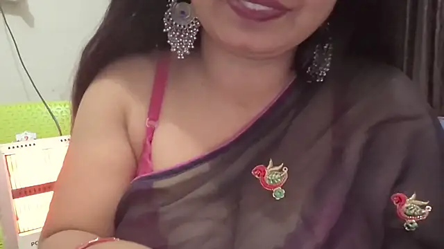 Snapshot of Gulaboo_bhabi chatting on February 7, 2025, 7:27 pm Gulaboo bhabi online show from February 7, 2025, 7:27 pm