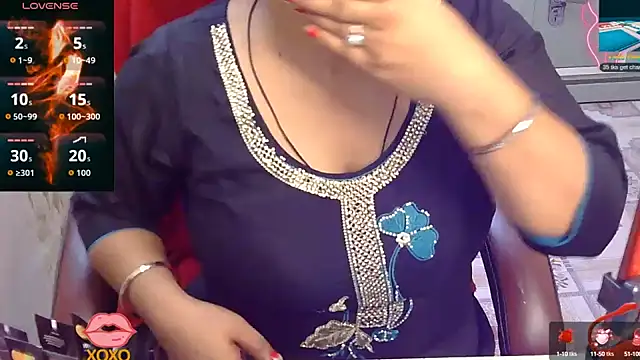 Gulaboo bhabi online show from September 19, 2025, 12:28 pm