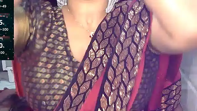 Snapshot of Gulaboo_bhabi chatting on November 26, 2025, 4:52 pm Gulaboo bhabi online show from November 26, 2025, 4:52 pm