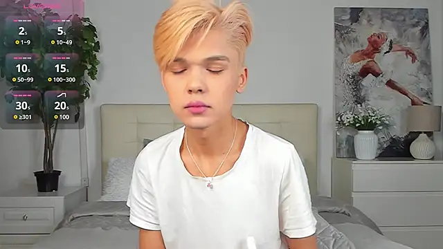 Snapshot of Felix_Rey chatting on February 5, 2025, 8:46 pm Felix Rey online show from February 5, 2025, 8:46 pm