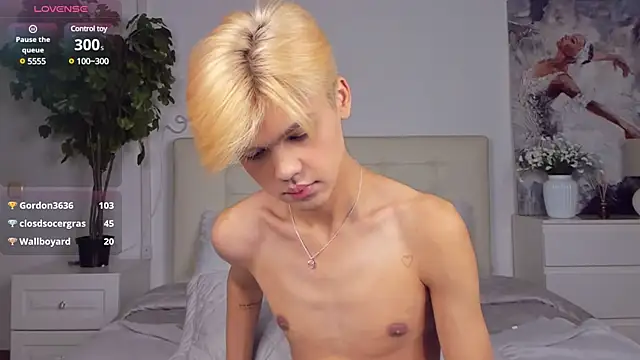 Snapshot of Felix_Rey chatting on February 18, 2025, 7:30 pm Felix Rey online show from February 18, 2025, 7:30 pm