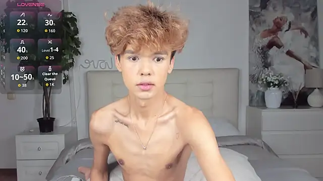 Snapshot of Felix_Rey chatting on October 2, 2025, 4:14 pm Felix Rey online show from October 2, 2025, 4:14 pm