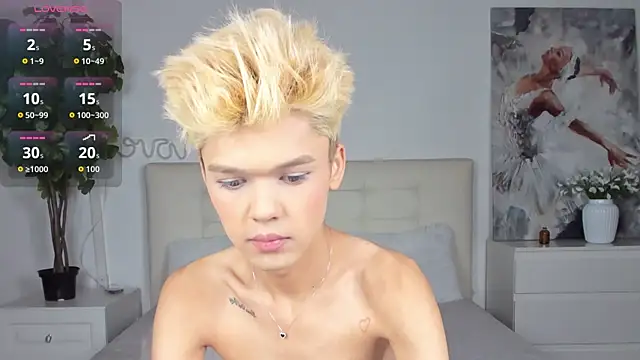 Snapshot of Felix_Rey chatting on December 3, 2025, 5:00 pm Felix Rey online show from December 3, 2025, 5:00 pm