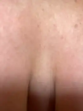 Snapshot of Sweet___Emily chatting on March 3, 2025, 5:53 am Sweet   Emily online show from March 3, 2025, 5:53 am