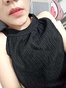 2 sex online show from May 7, 2026, 4:23 pm