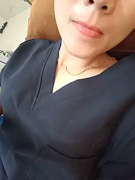 2 sex online show from May 25, 2026, 4:29 am