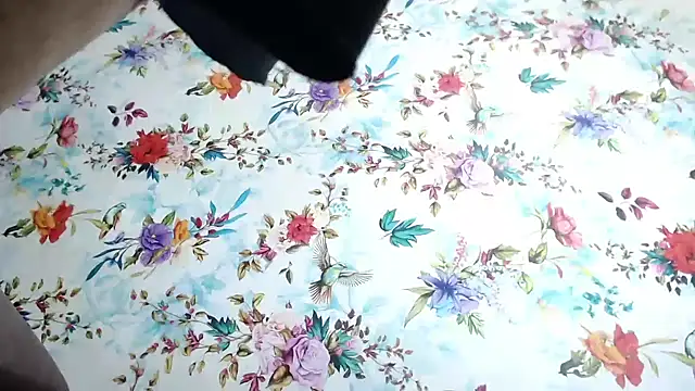 Snapshot of aleja_mistress_ chatting on December 13, 2024, 8:51 am aleja mistress online show from December 13, 2024, 8:51 am