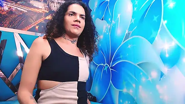 Snapshot of aleja_mistress_ chatting on December 21, 2024, 11:02 pm aleja mistress online show from December 21, 2024, 11:02 pm