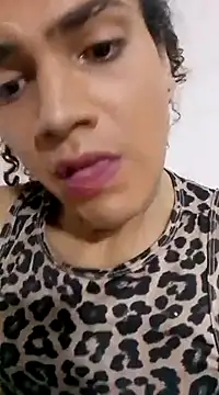 Snapshot of aleja_mistress_ chatting on March 2, 2025, 10:45 am aleja mistress online show from March 2, 2025, 10:45 am