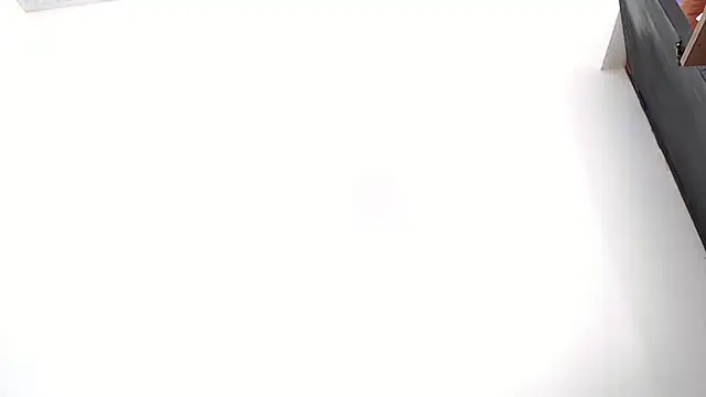 Snapshot of aleja_mistress_ chatting on December 5, 2025, 8:16 pm aleja mistress online show from December 5, 2025, 8:16 pm