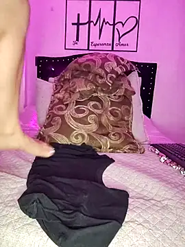 Snapshot of EimyParker_ chatting on November 20, 2025, 8:30 pm EimyParker online show from November 20, 2025, 8:30 pm