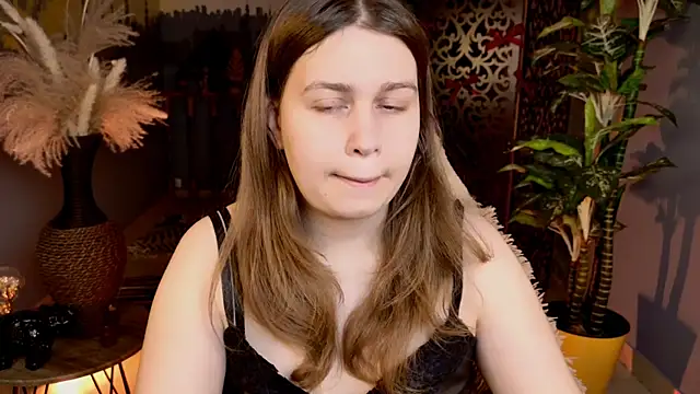 FioraMarmoris online show from February 19, 2026, 1:18 pm