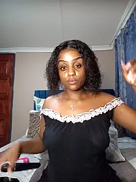 Queen-Chocolate online show from January 30, 2025, 8:53 pm