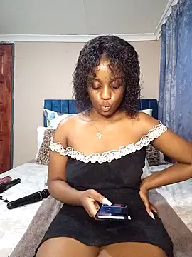 Queen-Chocolate online show from February 2, 2025, 8:41 pm