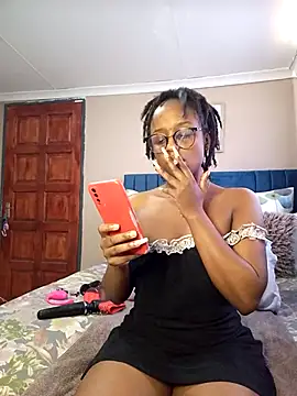 Queen-Chocolate online show from February 16, 2025, 11:16 am