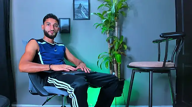 Damian 022 online show from February 26, 2025, 1:41 pm