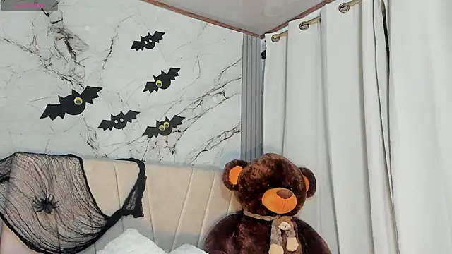 Snapshot of angeli_sexi chatting on October 23, 2025, 12:43 am angeli sexi online show from October 23, 2025, 12:43 am