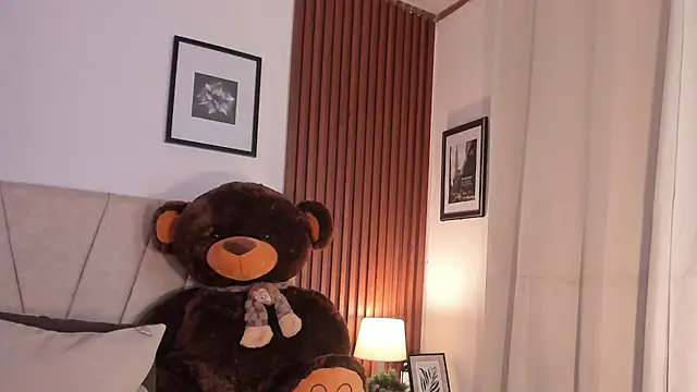 angeli sexi online show from April 9, 2026, 1:49 am