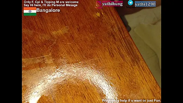 Snapshot of KingCobraClassy chatting on April 19, 2026, 5:07 am KingCobraClassy online show from April 19, 2026, 5:07 am