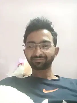 Snapshot of sagarghai07 chatting on October 6, 2025, 3:42 pm sagarghai07 online show from October 6, 2025, 3:42 pm