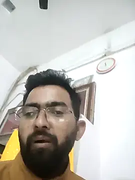 Snapshot of sagarghai07 chatting on October 31, 2025, 6:20 pm sagarghai07 online show from October 31, 2025, 6:20 pm