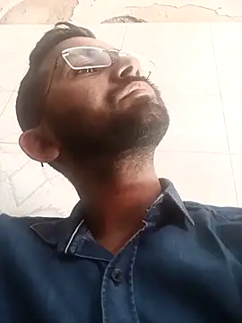 sagarghai07 online show from March 13, 2026, 4:08 am