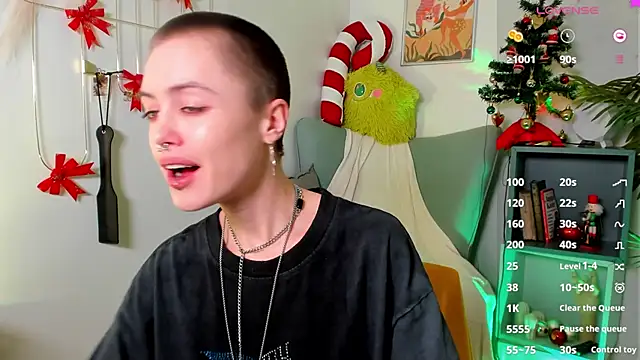 PamelaYong online show from January 5, 2025, 7:39 pm