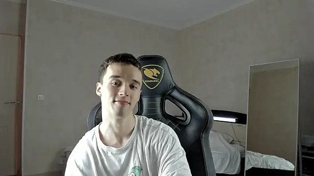 MasonWarholl online show from March 1, 2025, 7:48 pm