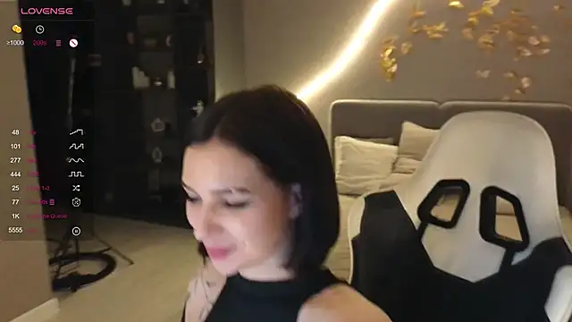 ammy cummy online show from October 28, 2025, 11:03 am