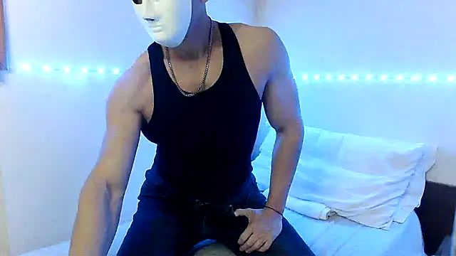 Snapshot of Alexx_Fit023 chatting on December 16, 2024, 9:52 pm Alexx Fit023 online show from December 16, 2024, 9:52 pm