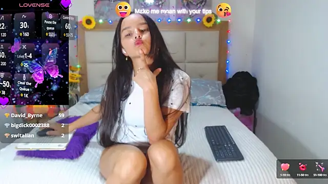 Snapshot of valentina_hearts chatting on January 13, 2025, 4:28 am valentina hearts online show from January 13, 2025, 4:28 am