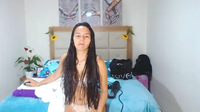 Snapshot of valentina_hearts chatting on March 12, 2025, 8:41 pm valentina hearts online show from March 12, 2025, 8:41 pm
