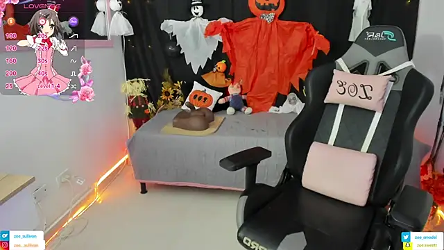 Snapshot of zoesullivan chatting on October 31, 2025, 10:05 am zoesullivan online show from October 31, 2025, 10:05 am