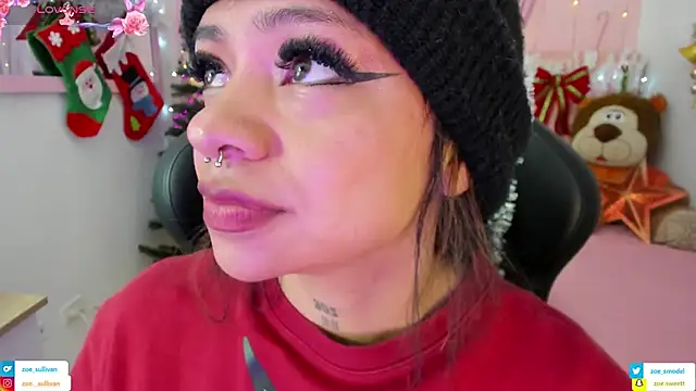 Snapshot of zoesullivan chatting on November 21, 2025, 9:41 am zoesullivan online show from November 21, 2025, 9:41 am