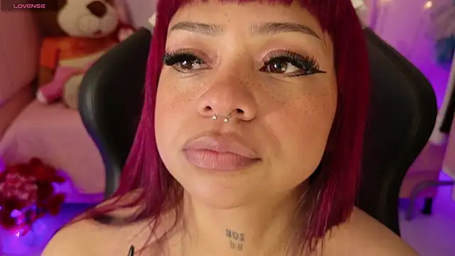 Snapshot of zoesullivan chatting on April 10, 2026, 9:47 am zoesullivan online show from April 10, 2026, 9:47 am