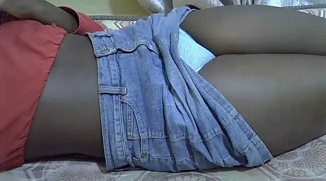 naughtycate  online show from February 25, 2025, 1:30 am