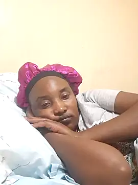 Snapshot of StacyGee24 chatting on January 22, 2025, 9:32 pm StacyGee24 online show from January 22, 2025, 9:32 pm