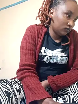 Snapshot of StacyGee24 chatting on February 16, 2025, 5:37 pm StacyGee24 online show from February 16, 2025, 5:37 pm