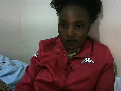 Snapshot of StacyGee24 chatting on October 31, 2025, 10:33 pm StacyGee24 online show from October 31, 2025, 10:33 pm