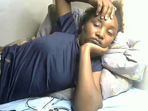 StacyGee24 online show from February 20, 2026, 6:41 pm