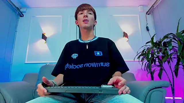 Jake evans online show from April 15, 2026, 4:41 am