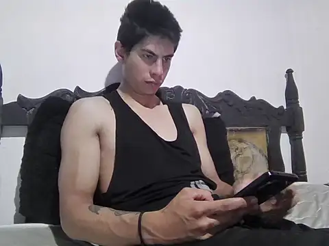 lmlfff online show from March 23, 2026, 7:07 pm